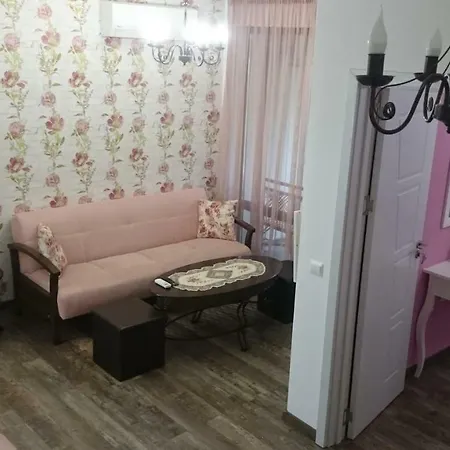 شقة Luxury Furnished In The Heart Of The City *